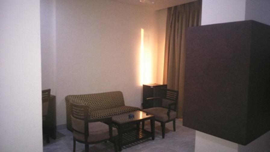 Veena Regency Hotel Chās Eksteriør billede